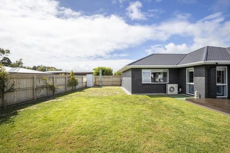 Photo of property in 5 Keene Drive, Bell Block, New Plymouth, 4312