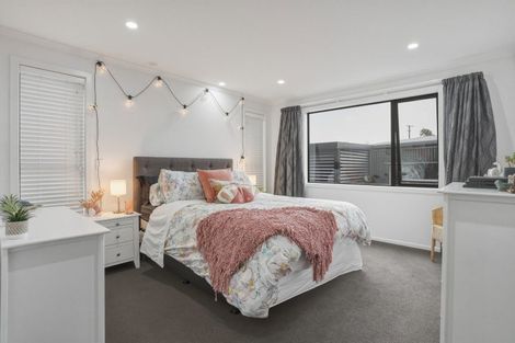 Photo of property in 7b Paterson Road, Mosgiel, 9092