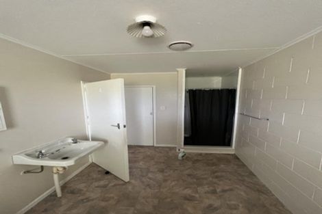 Photo of property in 14-16 Mako Mako Road, Levin, 5510