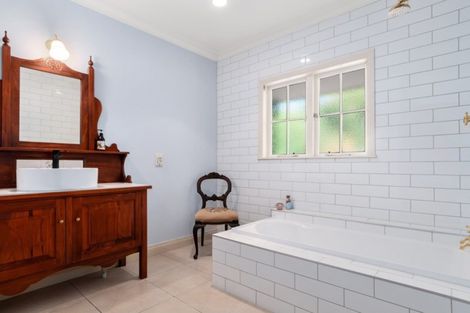 Photo of property in 85 Kayelene Place, Omokoroa, 3114