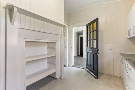 Photo of property in 1/8 Corunna Road, Milford, Auckland, 0620