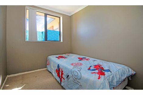 Photo of property in 122 Naylors Drive, Mangere, Auckland, 2022