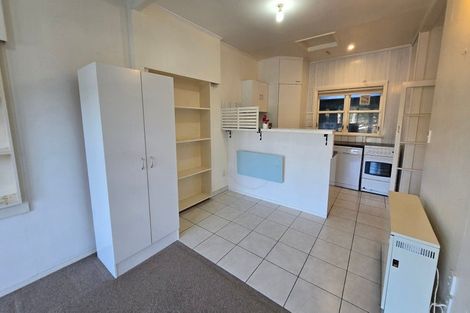 Photo of property in 13a Romney Square, Tawa, Wellington, 5028