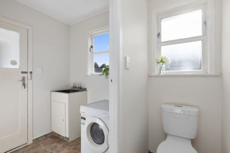 Photo of property in 22 Richard Grove, Stokes Valley, Lower Hutt, 5019