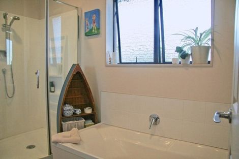 Photo of property in 4 Tokoroa Road, Tairua, 3508