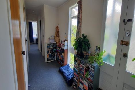 Photo of property in 25a Downes Street, Titahi Bay, Porirua, 5022