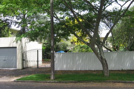 Photo of property in 10 Ellerton Road, Mount Eden, Auckland, 1024