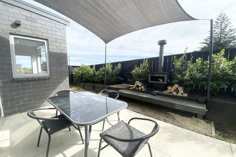 Photo of property in 2 Heri Lane, Westgate, Auckland, 0814