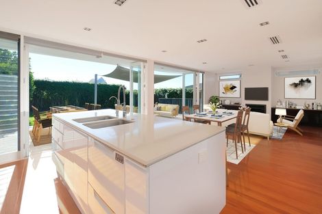 Photo of property in 44 Chester Avenue, Westmere, Auckland, 1022