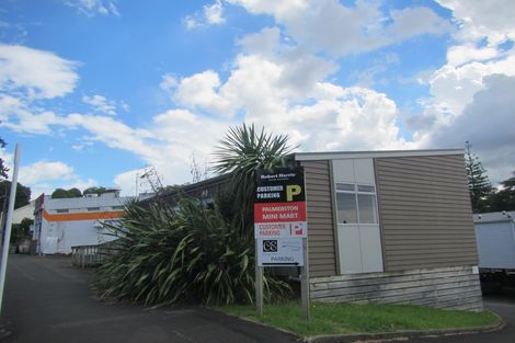 Photo of property in 80 Palmerston Road, Birkenhead, Auckland, 0626