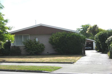 Photo of property in 3 Royal Park Drive, Parklands, Christchurch, 8083