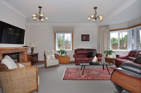 Photo of property in 2 Sandon Road, Feilding, 4702