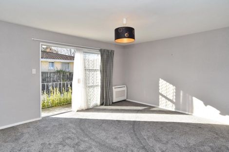 Photo of property in 1/5 James Condon Place, Redwood, Christchurch, 8051