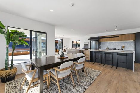 Photo of property in 10/29 May Street, Mount Maunganui, 3116