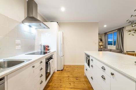 Photo of property in 110 Te Pene Avenue, Titahi Bay, Porirua, 5022