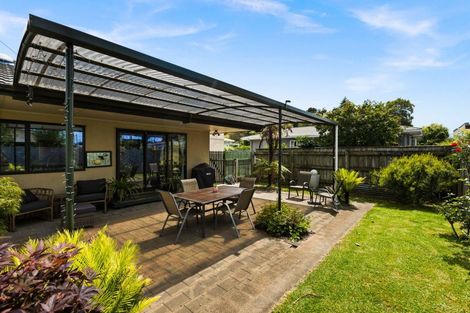 Photo of property in 10a Dolbel Street, Taradale, Napier, 4112