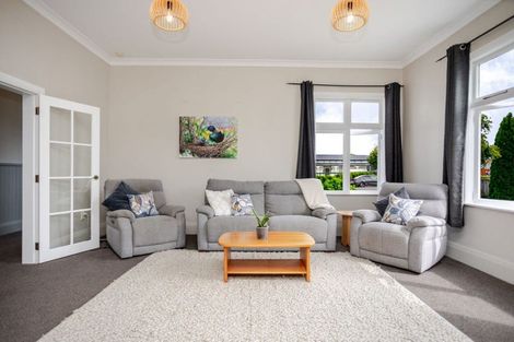 Photo of property in 12 Albert Street, Dannevirke, 4930