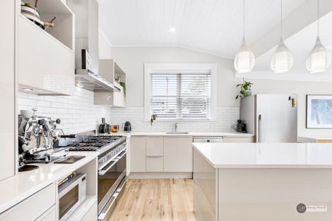 Photo of property in 4 Elizabeth Street, Petone, Lower Hutt, 5012