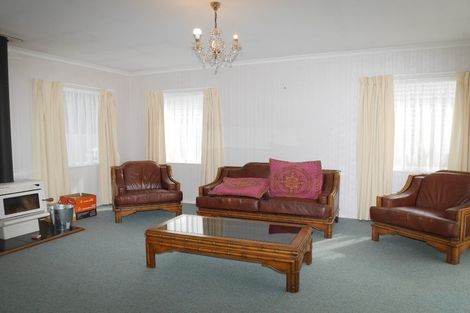 Photo of property in 9 Greenaway Road, Waikanae, 5036