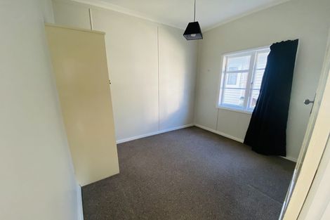 Photo of property in 20 Ludlam Crescent, Woburn, Lower Hutt, 5010