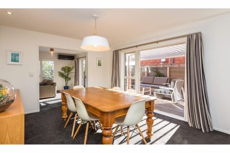 Photo of property in 31 Eversleigh Street, St Albans, Christchurch, 8014