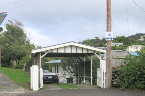 Photo of property in 11 Radnall Way, Johnsonville, Wellington, 6037