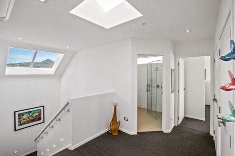 Photo of property in 17 Pitcairn Street, Oakura, 4314