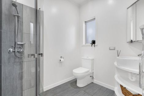 Photo of property in 26 Cotter Street, Greytown, 5712