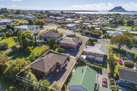 Photo of property in 18a Milton Road, Hospital Hill, Napier, 4110