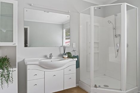 Photo of property in 25 Glenn Terrace, Otumoetai, Tauranga, 3110