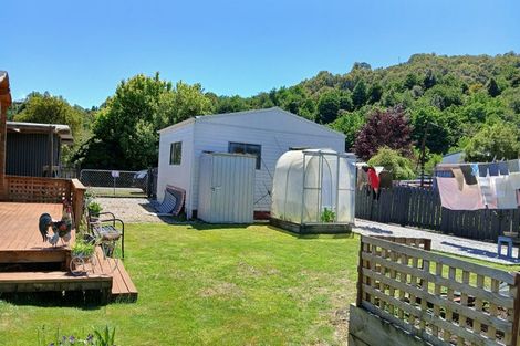 Photo of property in 42 Coal Street, Reefton, 7830