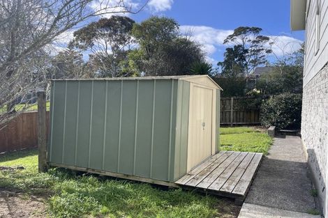 Photo of property in 3 St Margaret Place, West Harbour, Auckland, 0618