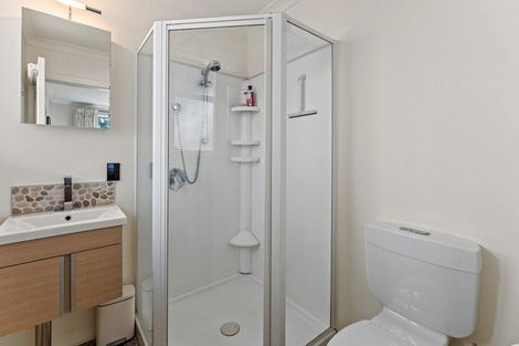 Photo of property in 48 Tiromoana Road, Raumati South, Paraparaumu, 5032