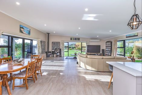 Photo of property in 134 Gladstone Road, Levin, 5571