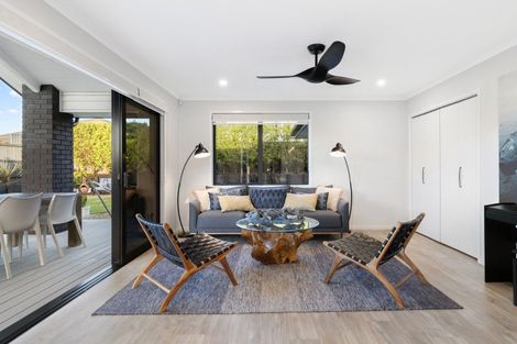 Photo of property in 14 Catherine Mclean Road, Pukekohe, 2120