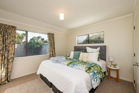 Photo of property in 39a Raumati Road, Raumati Beach, Paraparaumu, 5032