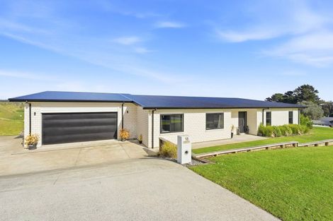 Photo of property in 18 Cracroft Drive, Putiki, Whanganui, 4500
