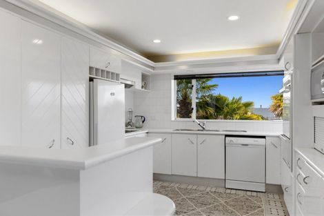 Photo of property in 13 Boundary Road, Waipahihi, Taupo, 3330