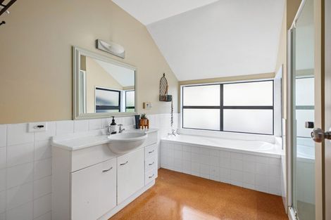 Photo of property in 31 Millbrook Drive, Bethlehem, Tauranga, 3110