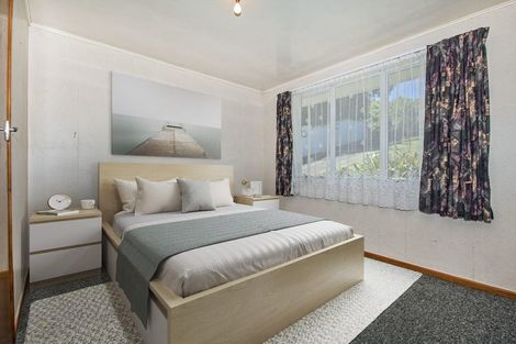 Photo of property in 63 Ogle Crescent, Te Kamo, Whangarei, 0112