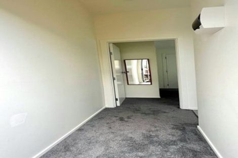 Photo of property in 73 Oakdale Road, Mount Roskill, Auckland, 1041