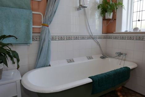 Photo of property in 29 Saint Martins Road, Saint Martins, Christchurch, 8022