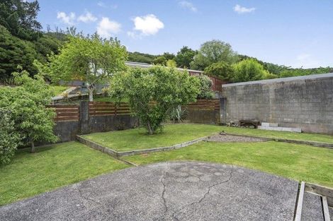 Photo of property in 61 Karaka Street, Wainuiomata, Lower Hutt, 5014