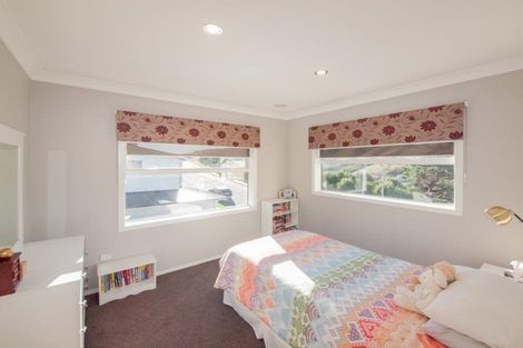 Photo of property in 23 Melksham Drive, Churton Park, Wellington, 6037