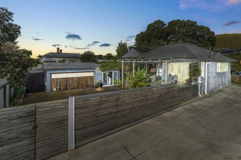 Photo of property in 57a Mcintyre Road, Mangere Bridge, Auckland, 2022