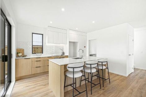 Photo of property in 19 Karamu Street, Flat Bush, 2019