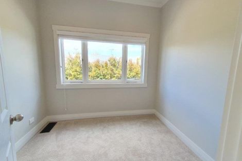 Photo of property in 8 Bungalow Avenue, Point Chevalier, Auckland, 1022