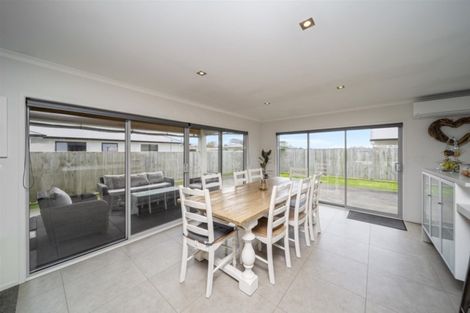 Photo of property in 24a Fantham Street, Hawera, 4610