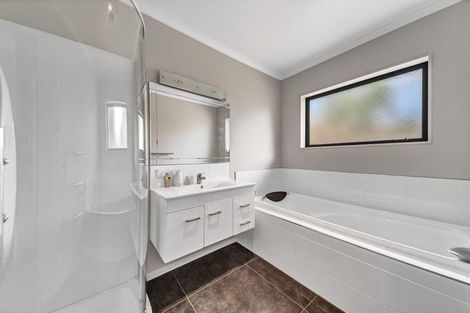 Photo of property in 19b Disraeli Street, Hawera, 4610