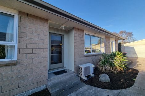 Photo of property in 26 Bickerton Street, Wainoni, Christchurch, 8061